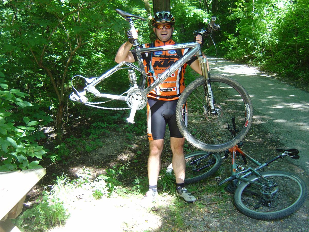 DSC07089 (Custom).JPG