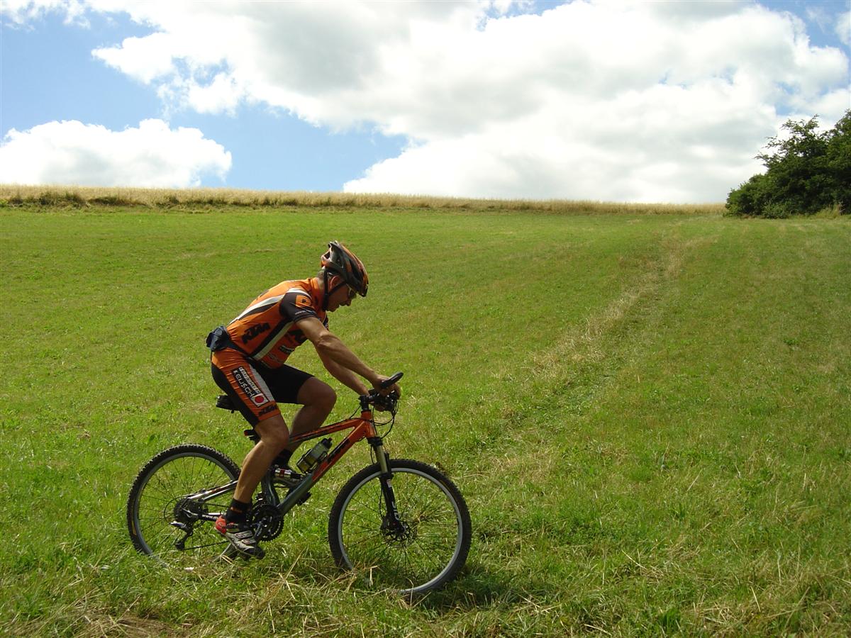 DSC07090 (Custom).JPG