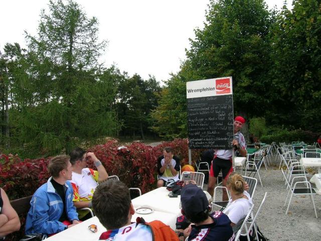 Harzberg 1.10.06-I 037-Lindkogel&Speisekarte.jpg